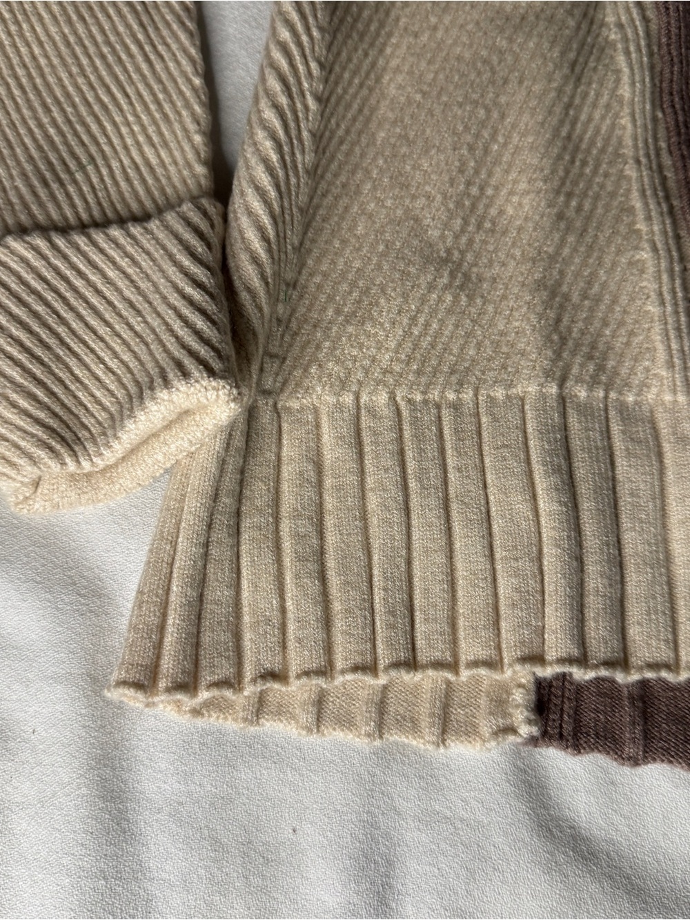 Colorblock Turtleneck Sweater in Cream and Brown -Max Studio - Picture 3 of 6